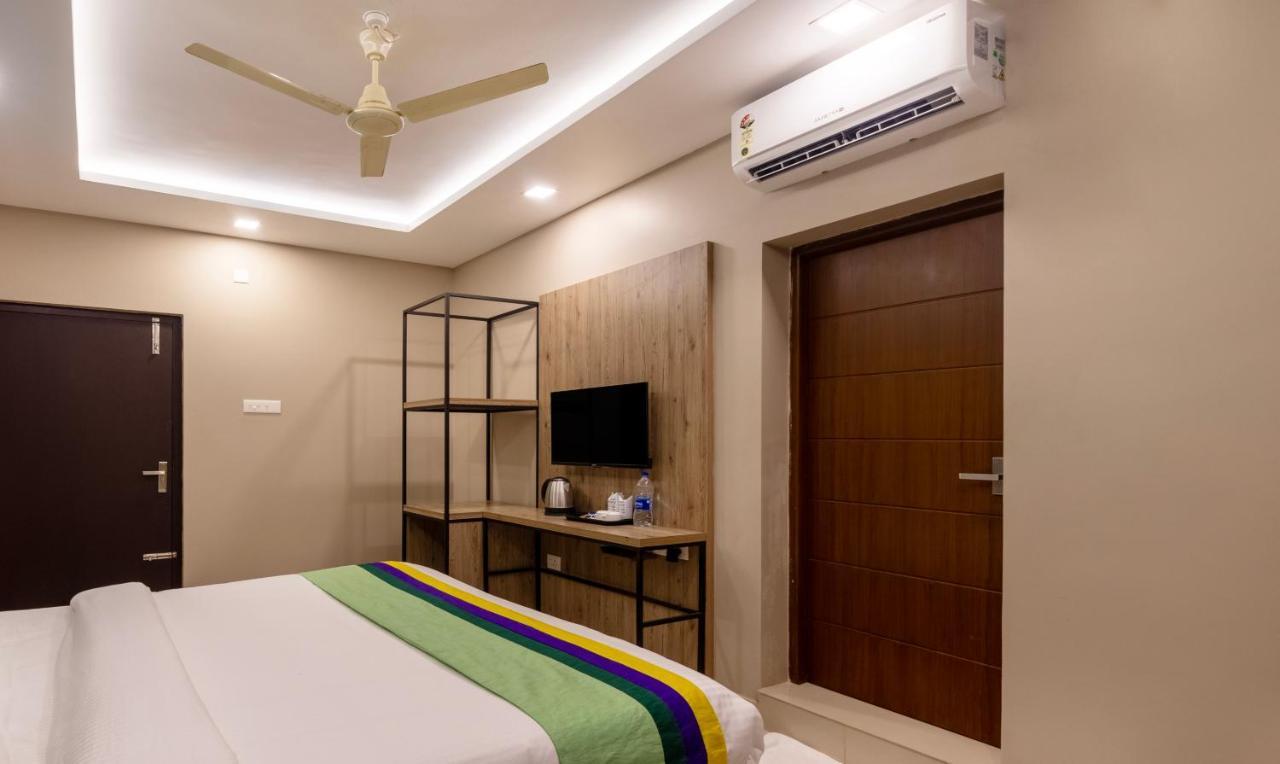 Treebo Sreepathi Prayag,Guruvayur Temple Hotel ภายนอก รูปภาพ