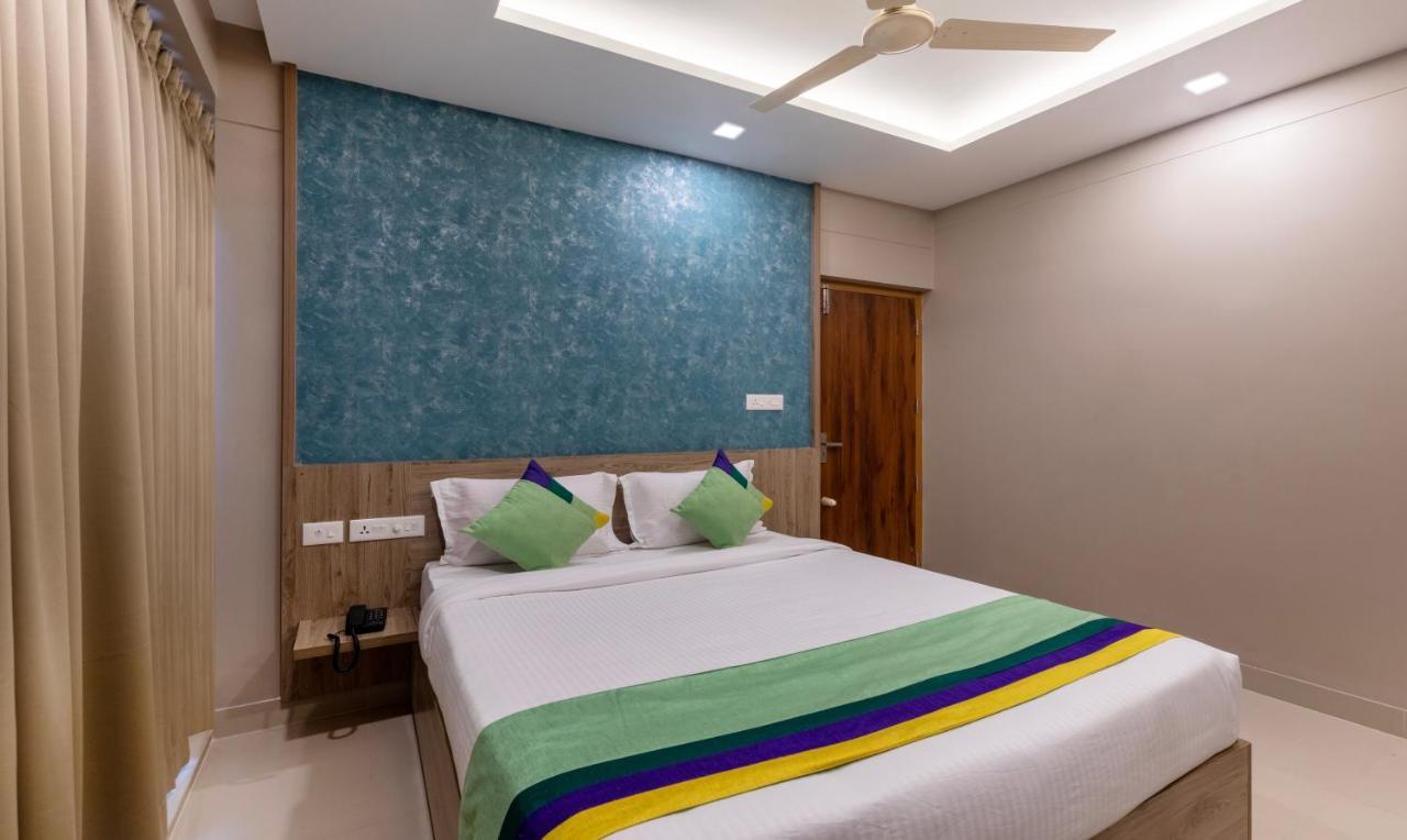 Treebo Sreepathi Prayag,Guruvayur Temple Hotel ภายนอก รูปภาพ