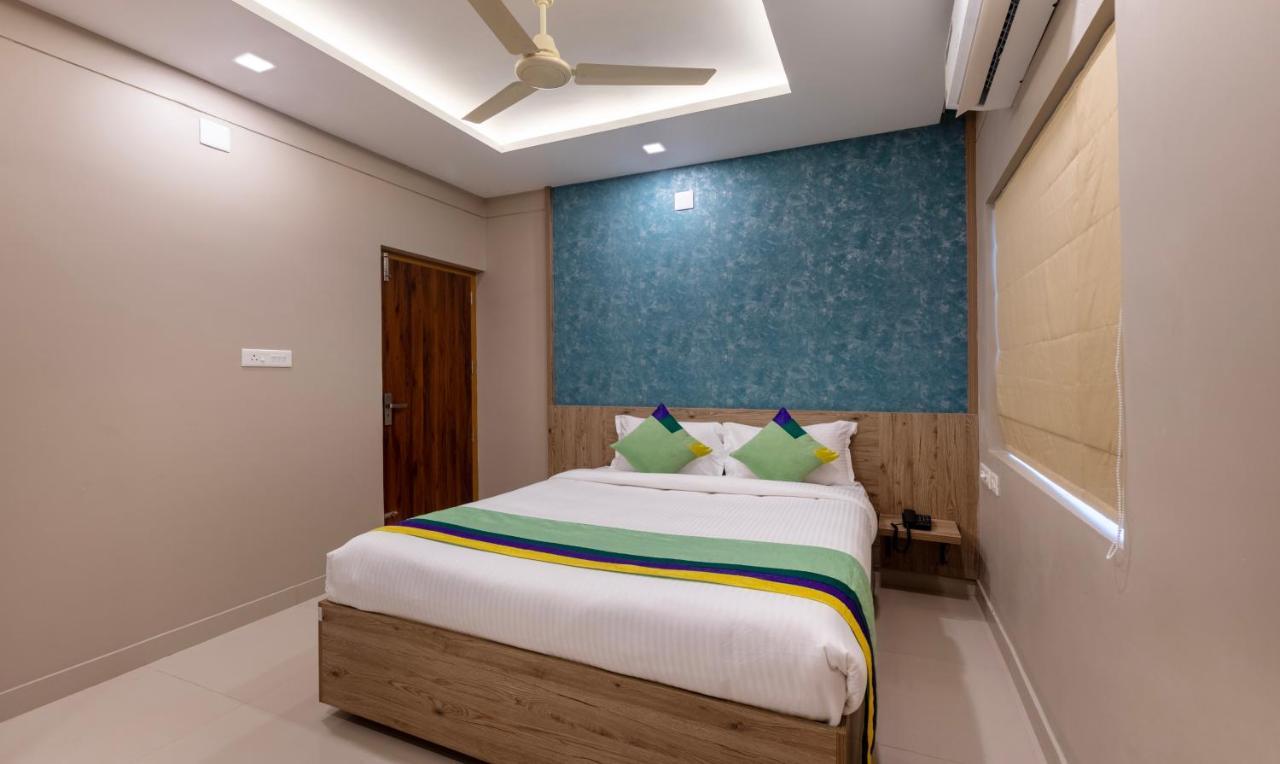 Treebo Sreepathi Prayag,Guruvayur Temple Hotel ภายนอก รูปภาพ